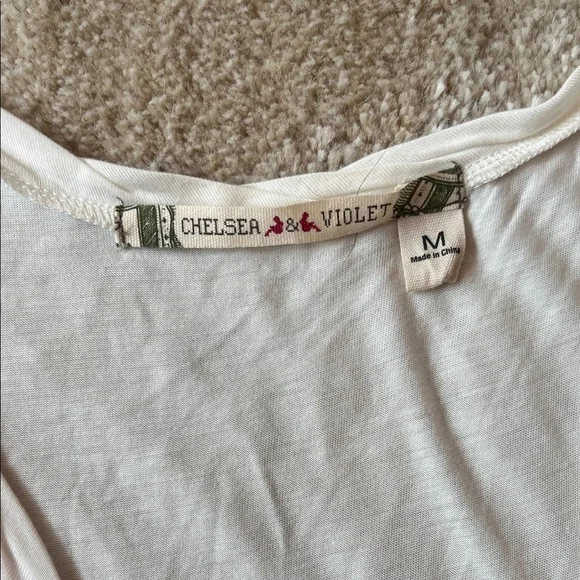 Chelsea & Violet Floral Sequin Tank Top in Pink and White - Picture 2 of 3